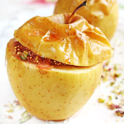 Baked Apples with Figs