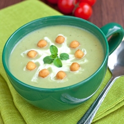 Zucchini & Green Pea Cream Soup