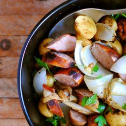 Potatoes with Onions and Sausages