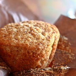 Applesauce Spice Muffins