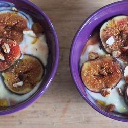 Caramelized Figs and Fromage Blanc