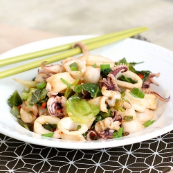 Stir-Fried Squid with Chili Sauce