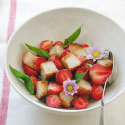 Scallop & Strawberry Salad