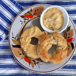 DIY Bagels w/ Pumpkin Cream Cheese