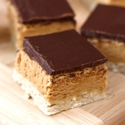 PB & Dark Chocolate Shortbread Bars