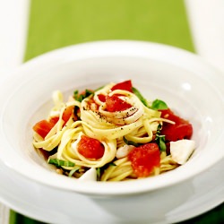 Weeknight Linguine Caprese