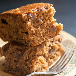 Sticky Gingerbread with Dates