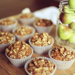 Apple Crumble Muffins