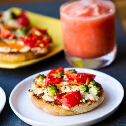 Mini BBQ Pizzas