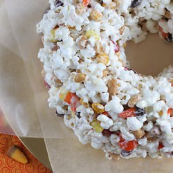 Halloween Popcorn Cake