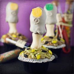 Halloween Dead Man’s Toes Cupcakes