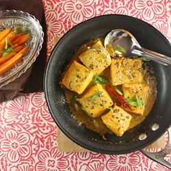 Salmon in Bengali Mustard Sauce