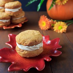 Pumpkin Whoopie Pies