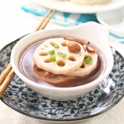 Lotus Root and Peanut Soup