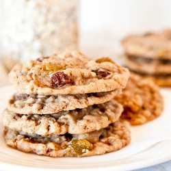 Oatmeal Raisin Cookies