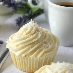 Lemon and Coconut Cupcakes