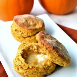 Fluffy Vegan Pumpkin Biscuits