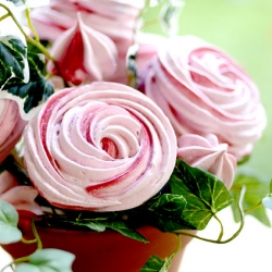 Meringue Bouquet