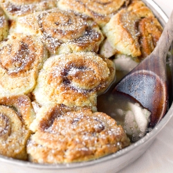 Pinwheel Apple Cobbler