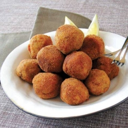 Potato and Ground Meat Croquettes