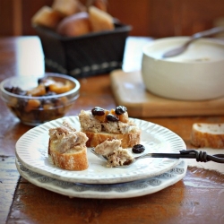 Pork Rillettes with Apple Chutney