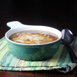 Slow Cooker Onion Soup with Beef