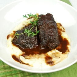 Braised Short Ribs w/ Syrah Sauce