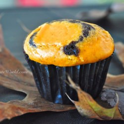 Chocolate-Pumpkin Mini Cupcakes