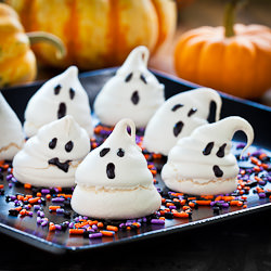 Halloween Ghost Meringue Cookies