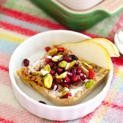 Saffron Pear Baked Oatmeal