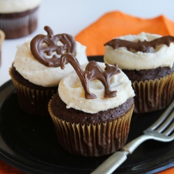 Pumpkin Buttercream Cupcakes