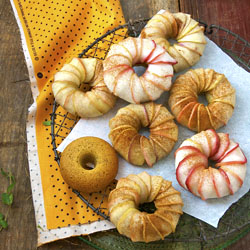 Pumpkin Cake Apple Turbans