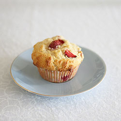 Strawberry Buttermilk Muffins