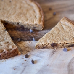 Chocolate Chip Cookie Cake