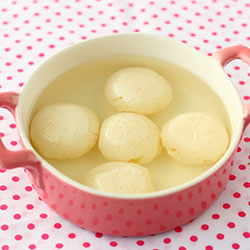 Rasgulla / Roshogolla