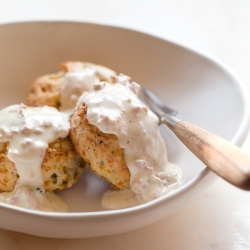 Biscuits & Country Gravy