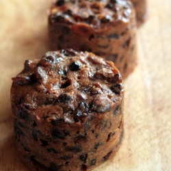 Baked Bean Tin Christmas Cakes