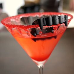 Halloween Martini – Vampire Kiss