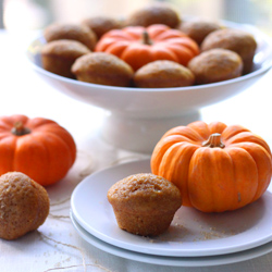 The Best Mini Pumpkin Muffins