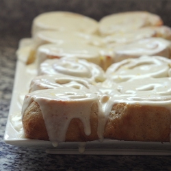 Lemon Curd Buns