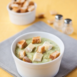 Broccoli Soup with Brie