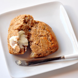 Chai Pear Scones