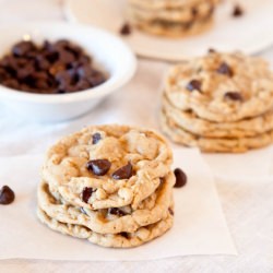 Chocolate Chip PB Oatmeal Cookies