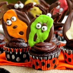 Goblin Chocolate Cupcakes