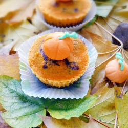 Chocolate Pumpkin Cupcakes