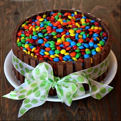 Kit Kat Cake