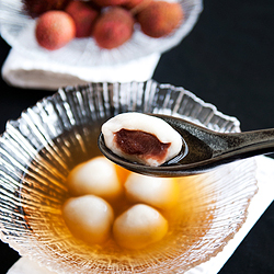 Chinese Sweet Red Bean Rice Balls