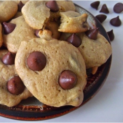 100 Calorie Chocolate Chip Cookies