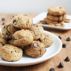 Chocolate Chip Almond Flour Cookies