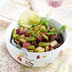 Stir Fried Green Beans and Potatoes